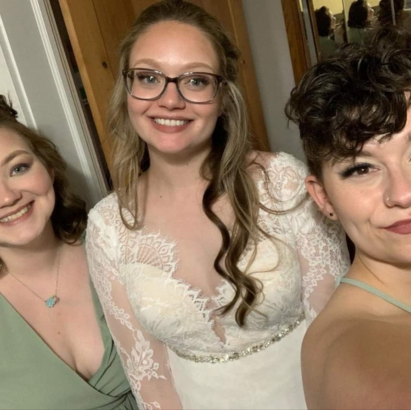 Meet your Posher, Breyona - Picture 2 of 6